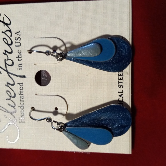 Silver Forest dangle earrings - Picture 2 of 3